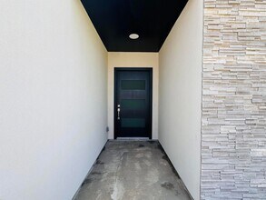 619 Journey Lp in Laredo, TX - Building Photo - Building Photo