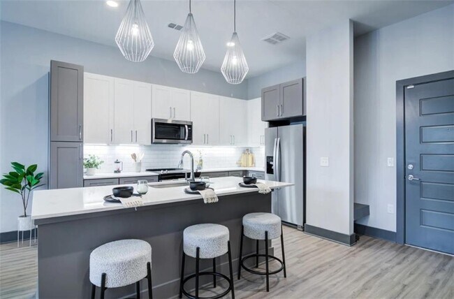 1100 Industrial Blvd in Buford, GA - Building Photo - Building Photo