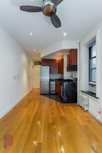 20 Prince St in New York, NY - Building Photo - Building Photo