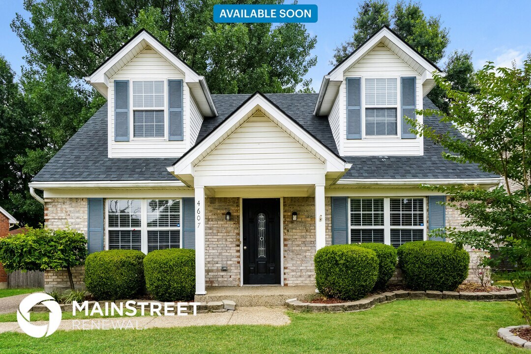4607 Braves Ln in Louisville, KY - Building Photo