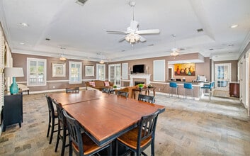 The Paddock Club in Columbia, SC - Building Photo - Building Photo
