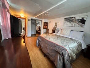 11 Columbus Ave, Unit G in Somerville, MA - Building Photo - Building Photo