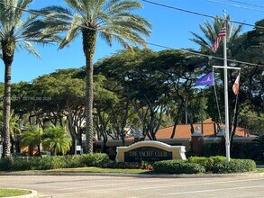 111 Yacht Club Way in Hypoluxo, FL - Building Photo - Building Photo