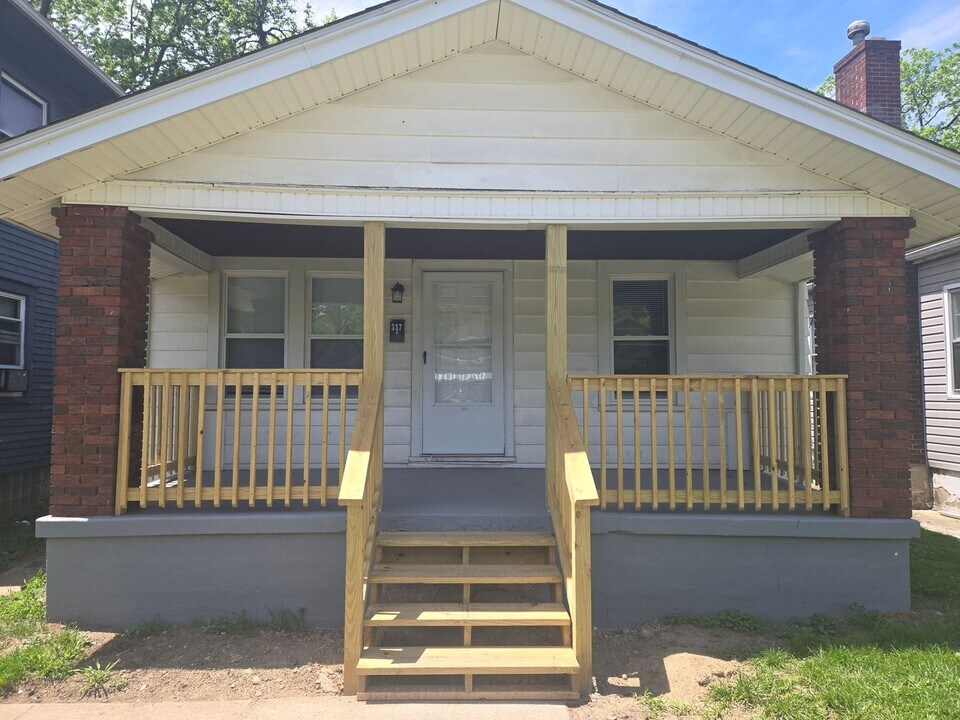 337 Westwood Ave in Dayton, OH - Building Photo
