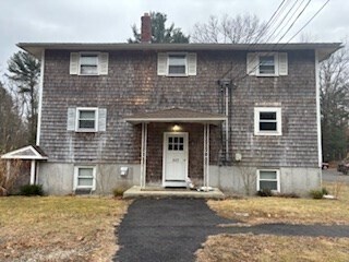 517 Judson St in Raynham, MA - Building Photo