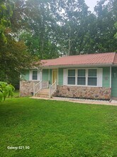 4046 Sioux Rd in Crossville, TN - Building Photo - Building Photo