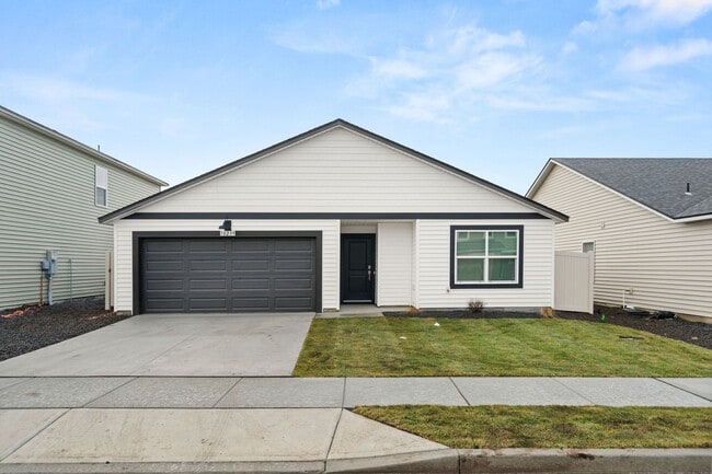 10239 Sorenstam Rd in Cheney, WA - Building Photo - Building Photo