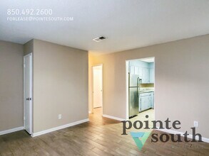 3040 Donley St in Pensacola, FL - Building Photo - Building Photo