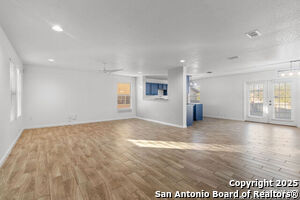 203 Shadbush St in San Antonio, TX - Building Photo - Building Photo