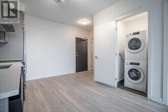 212 King William St in Hamilton, ON - Building Photo - Building Photo