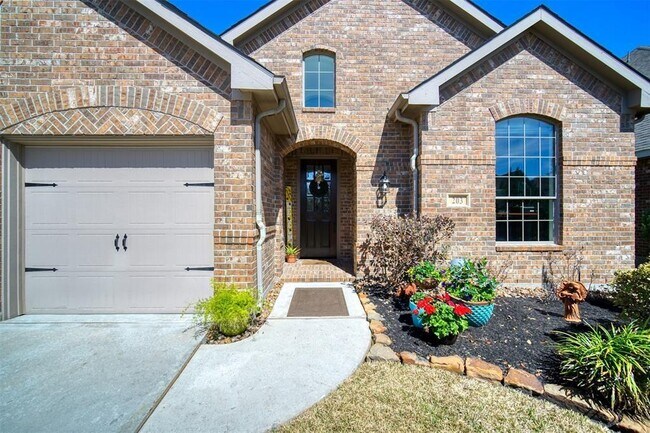 property at 203 N Vershire Cir