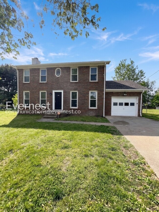 property at 901 Cimarron Ct