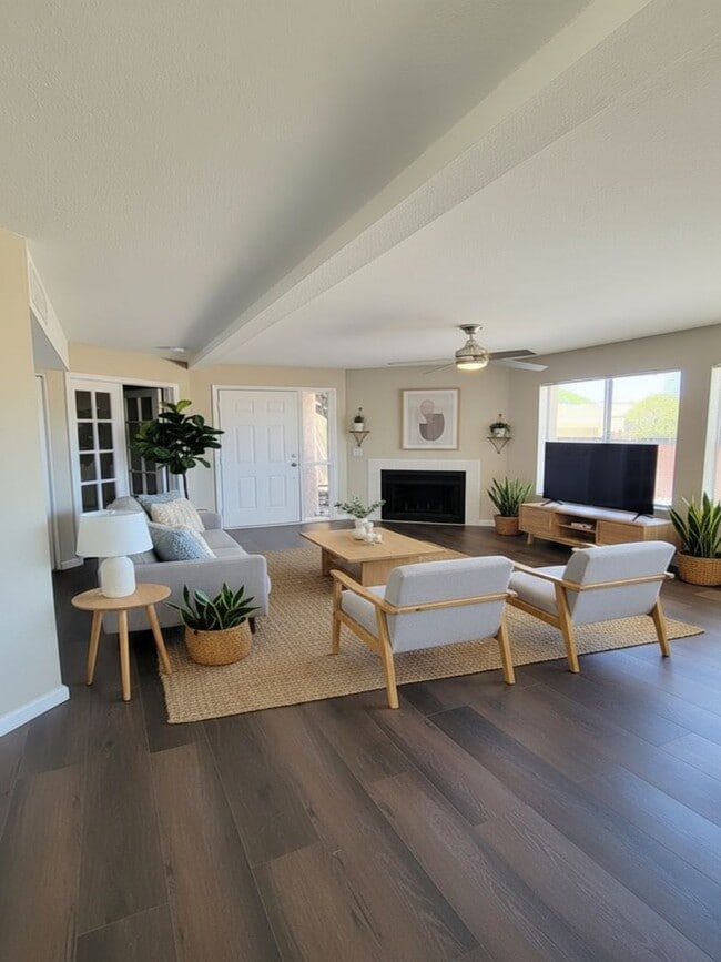 property at 2601 W Broadway Blvd