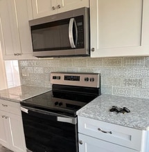 3207 W Empedrado St in Tampa, FL - Building Photo - Building Photo