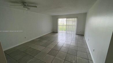 15205 NE 6th Ave in Miami, FL - Building Photo - Building Photo