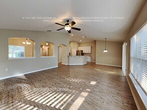 3425 Heath Dr in Deltona, FL - Foto de edificio - Building Photo