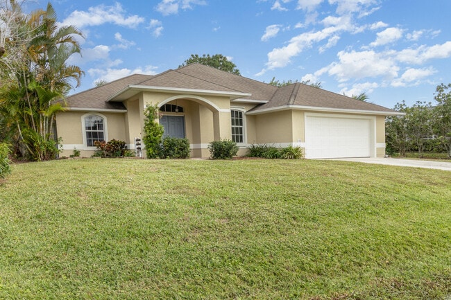 105 Paddock St in Sebastian, FL - Building Photo - Building Photo