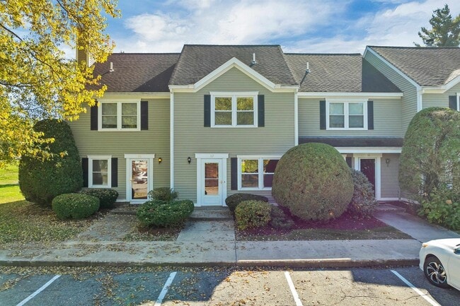 property at 32 Cadogan Way