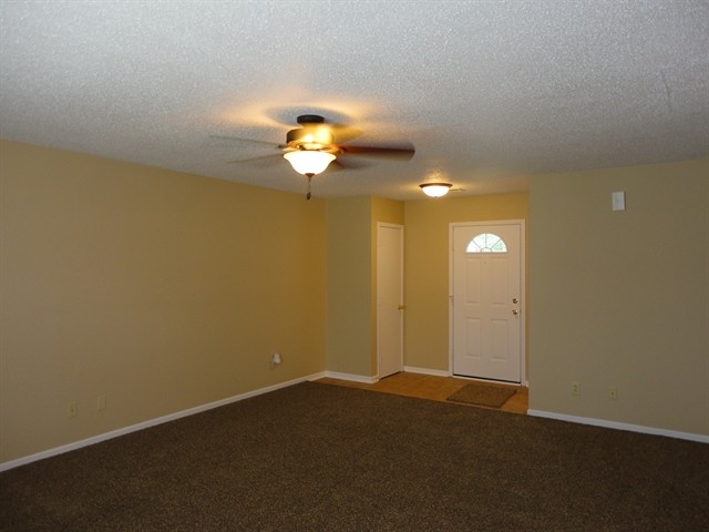 55 Snowflake Cir in Greenwood, IN - Building Photo - Building Photo
