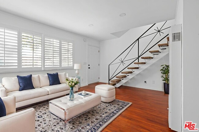 property at 2109 S Marvin Ave