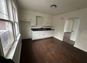 1508 Meadow Ave in East Peoria, IL - Building Photo - Building Photo