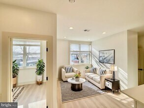 1802 11th St NW in Washington, DC - Building Photo - Building Photo