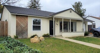 286 N Tassajara Dr in San Luis Obispo, CA - Building Photo