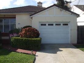 1928 Palm Ave in San Mateo, CA - Building Photo