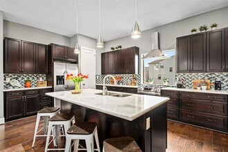 2104 Webster St in Houston, TX - Building Photo - Building Photo