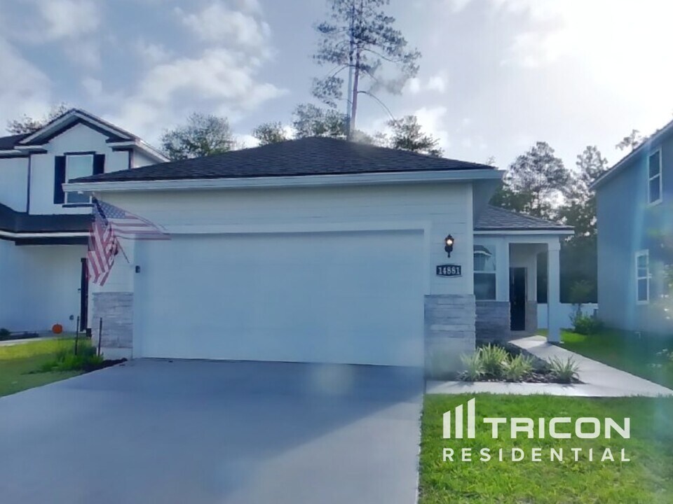 14881 Praline Ct in Jacksonville, FL - Building Photo