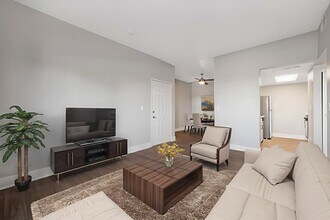 Prelude at the Park Apartments in Henderson, NV - Foto de edificio - Building Photo