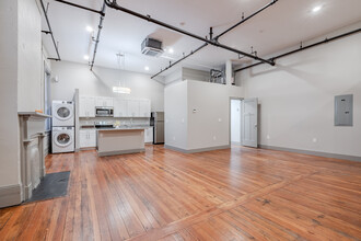 Market House Lofts in Macon, GA - Building Photo - Interior Photo