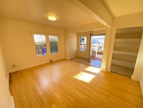3504-3506 Magnolia St in Oakland, CA - Building Photo - Building Photo