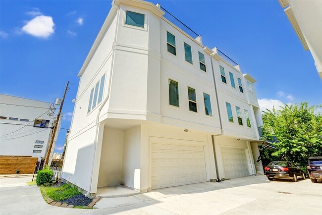 property at 4605 Nett St