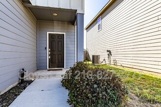 12622 Galatea in San Antonio, TX - Building Photo - Building Photo