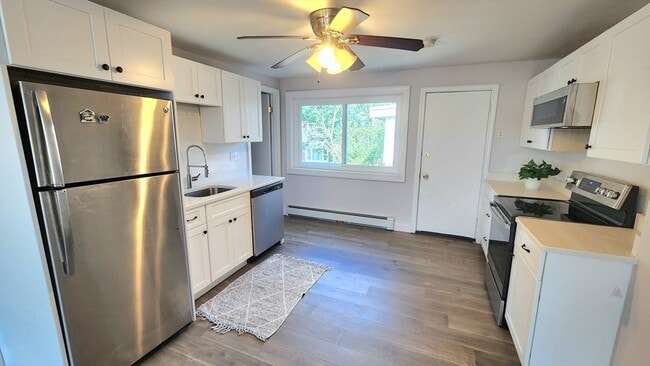36 White St