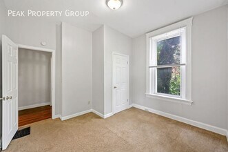 494 Riddle Rd in Cincinnati, OH - Building Photo - Building Photo