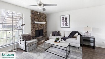 1408 Teasley Ln in Denton, TX - Building Photo