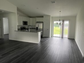 9 Maple Ln in Ocklawaha, FL - Building Photo - Building Photo