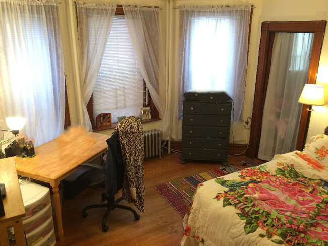 174 Saint Alphonsus St, Unit #1