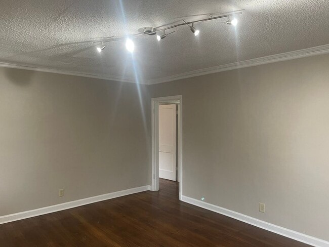 363 Hodges St in Memphis, TN - Building Photo - Building Photo
