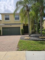 2221 Sloane Pl in Wellington, FL - Building Photo
