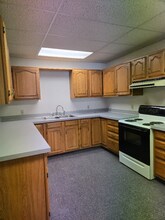 1267 Southeast Ave in Tallmadge, OH - Building Photo - Building Photo