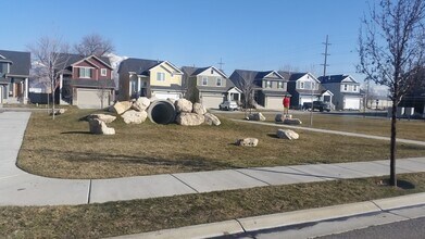 2517 Olivia St in West Haven, UT - Building Photo - Building Photo