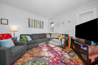 48 Lawton Rd in Riverside, IL - Building Photo - Building Photo