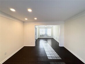 11865 Carriage Park Ln in Duluth, GA - Building Photo - Building Photo