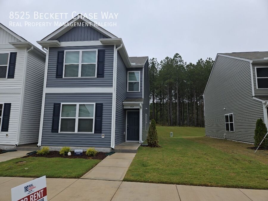 8525 Beckett Chase Wy in Raleigh, NC - Building Photo