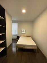 BRIGHTON 5 STREET, Unit F in Brooklyn, NY - Building Photo - Building Photo