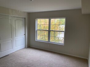 5355 Cooper Rd, Unit F in Montgomery, OH - Building Photo - Building Photo