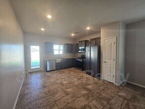 10624 Hidden Chapel Pl in El Paso, TX - Building Photo - Building Photo